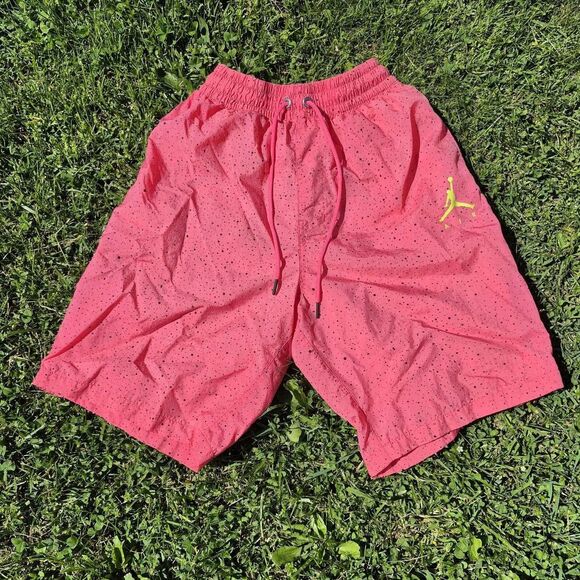 Jordan Jumpman Men's Paint Splatter Graffiti Cement Poolside Shorts - Medium - Picture 2 of 5